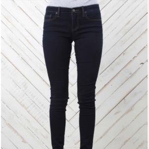 ✨Altar'd State✨ Caitlyn Skinny Jeans